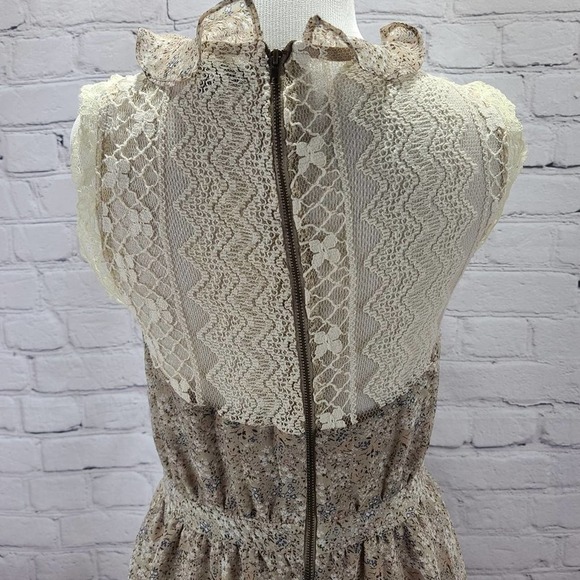 Lucca Couture sleeveless Dress - Picture 12 of 13